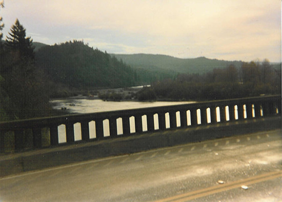 UPSTREAM PHOTOGRAPH - SMITH RIVER - DOCTOR FINE BRIDGE (FTDC1)