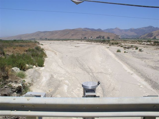 DOWNSTREAM PHOTOGRAPH - SISQUOC RIVER - GAREY (GARC1)