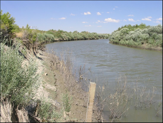 UPSTREAM PHOTOGRAPH - HUMBOLDT RIVER - IMLAY (HRIN2)