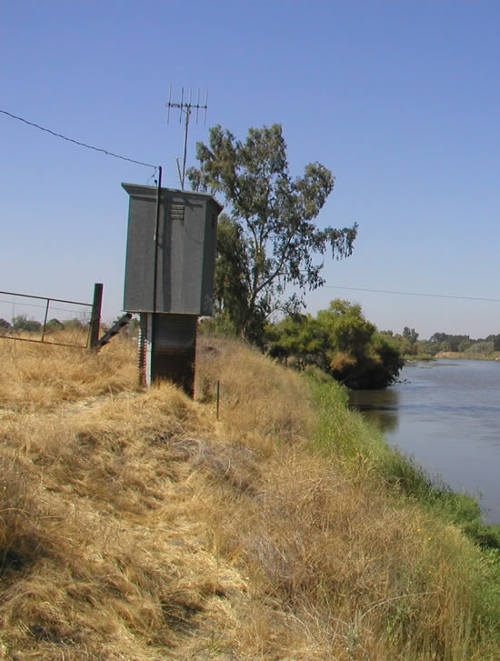 GAGE HOUSE PHOTOGRAPH - SAN JOAQUIN RIVER - NEWMAN (NWMC1)