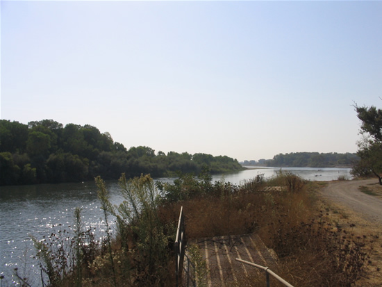 DOWNSTREAM PHOTOGRAPH - SACRAMENTO RIVER - ORD FERRY (ORFC1)