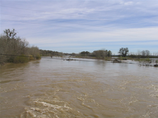 DOWNSTREAM PHOTOGRAPH - SACRAMENTO RIVER - TISDALE WEIR (TISC1)