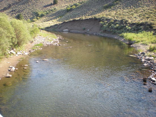 DOWNSTREAM PHOTOGRAPH - WEST WALKER RIVER - BELOW LITTLE WALKER RIVER NEAR COLEVILLE (WWBC1)